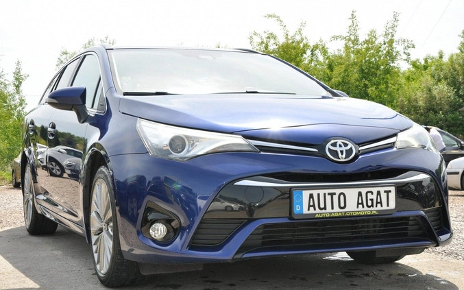 Toyota Avensis cena 46800 przebieg: 178000, rok produkcji 2016 z Kraków małe 211